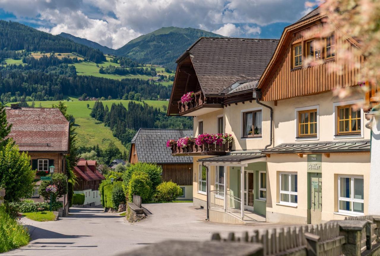 Apartments Greisslerei Aich  Bagian luar foto